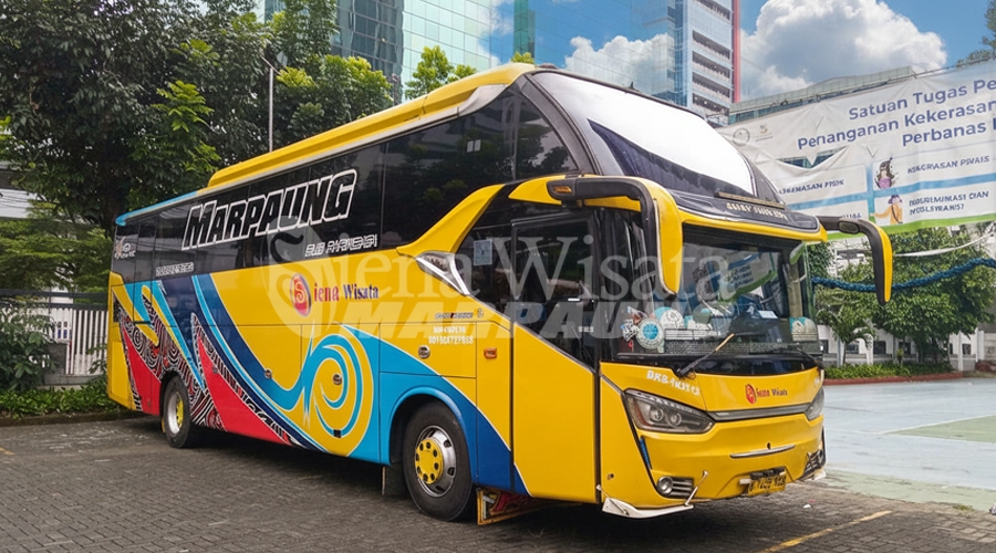 Sukseskan Misi Dinas di Ibu Kota: Big Bus Marpaung Antar Kunjungan Kerja Bapak Wisnu di City Tour Jakarta